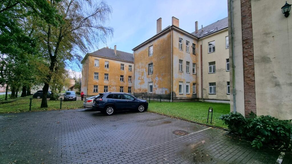 Laiptinės renovacijos procesas daugiabutyje žingsnis po žingsnio